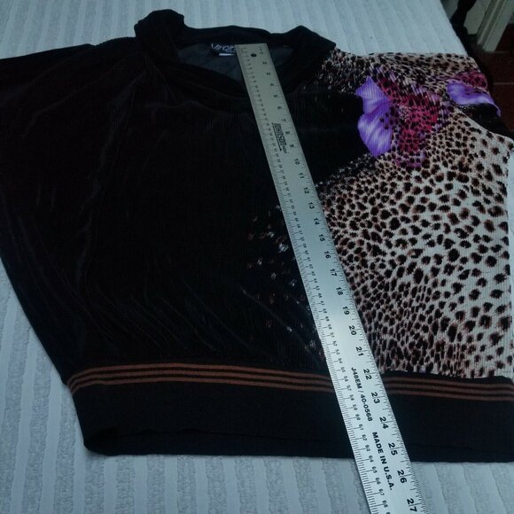 Vintage Virginie Paris Womens Long Sleeves Cowl Neck Top Animal Print Black Soft - Picture 7 of 7